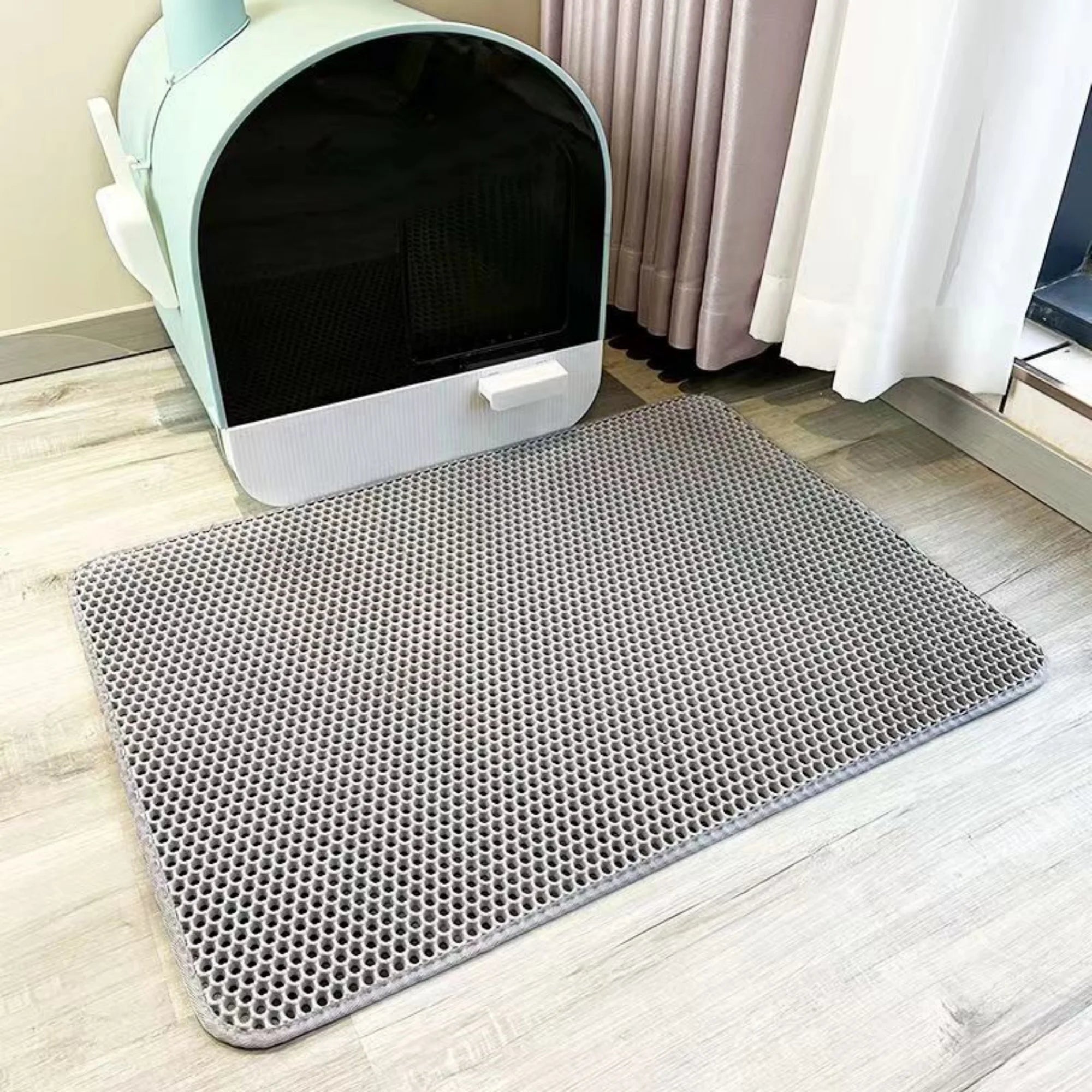 Double layer litter mat