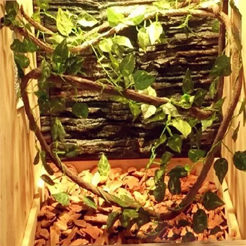 Flexible vine habitat decoration