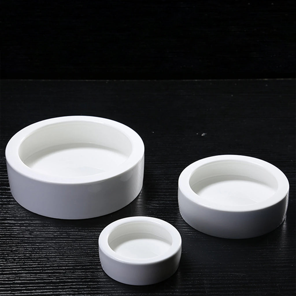 Feed and water bowl